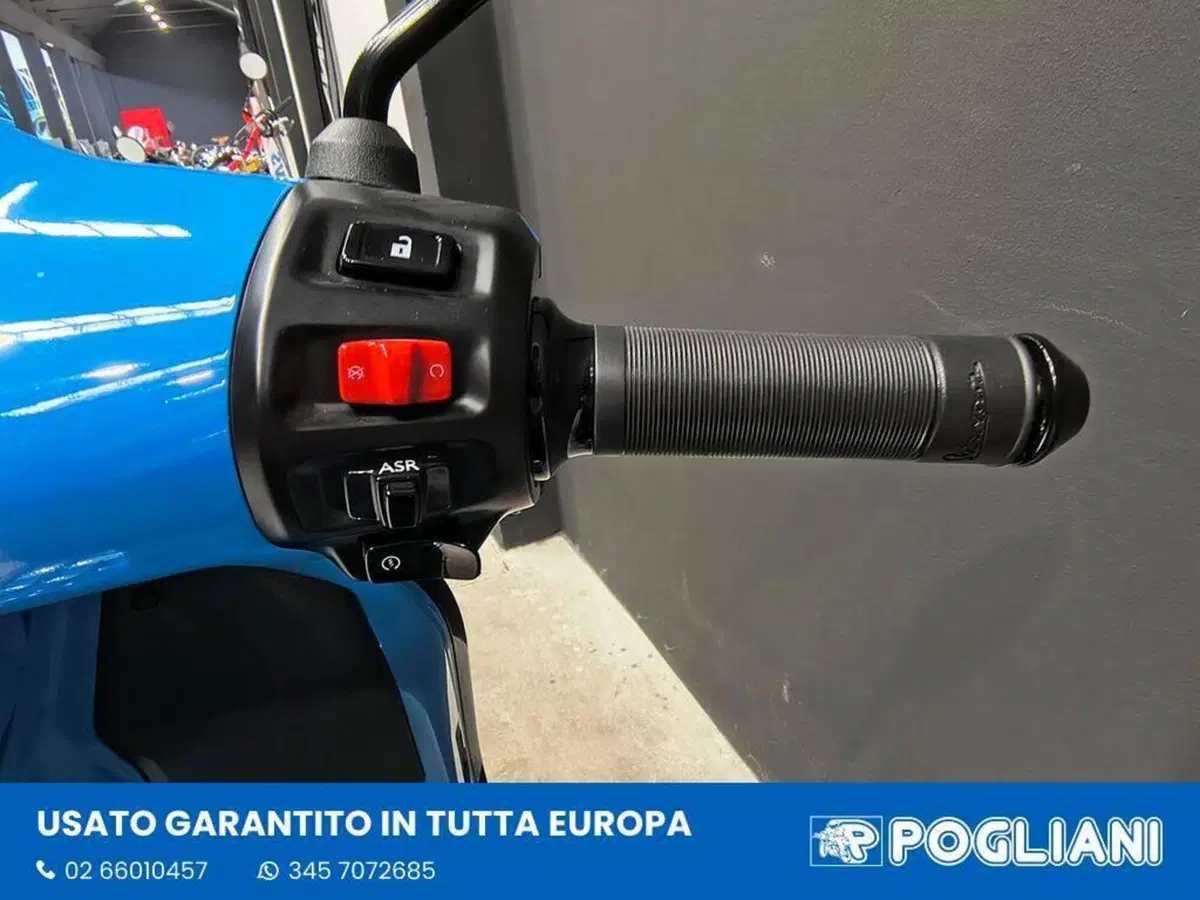 Vespa GTS 310 Supersport (2025 - 26) (10)