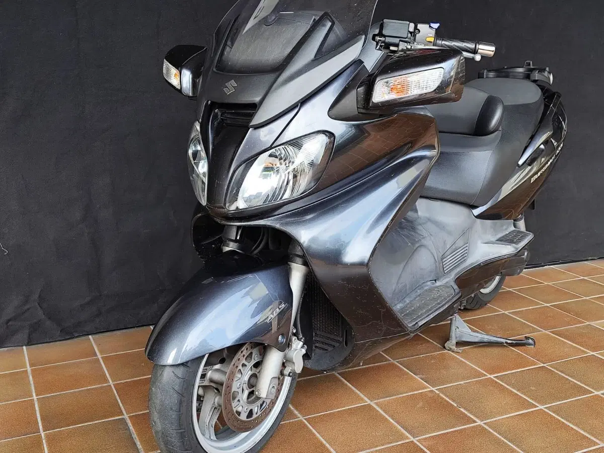 Suzuki Burgman AN 650 Executive (2004 - 06) (6)