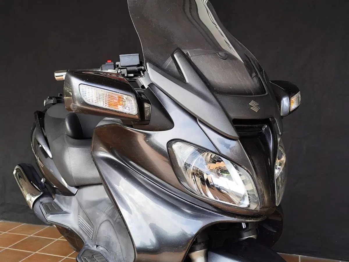 Suzuki Burgman AN 650 Executive (2004 - 06) (9)