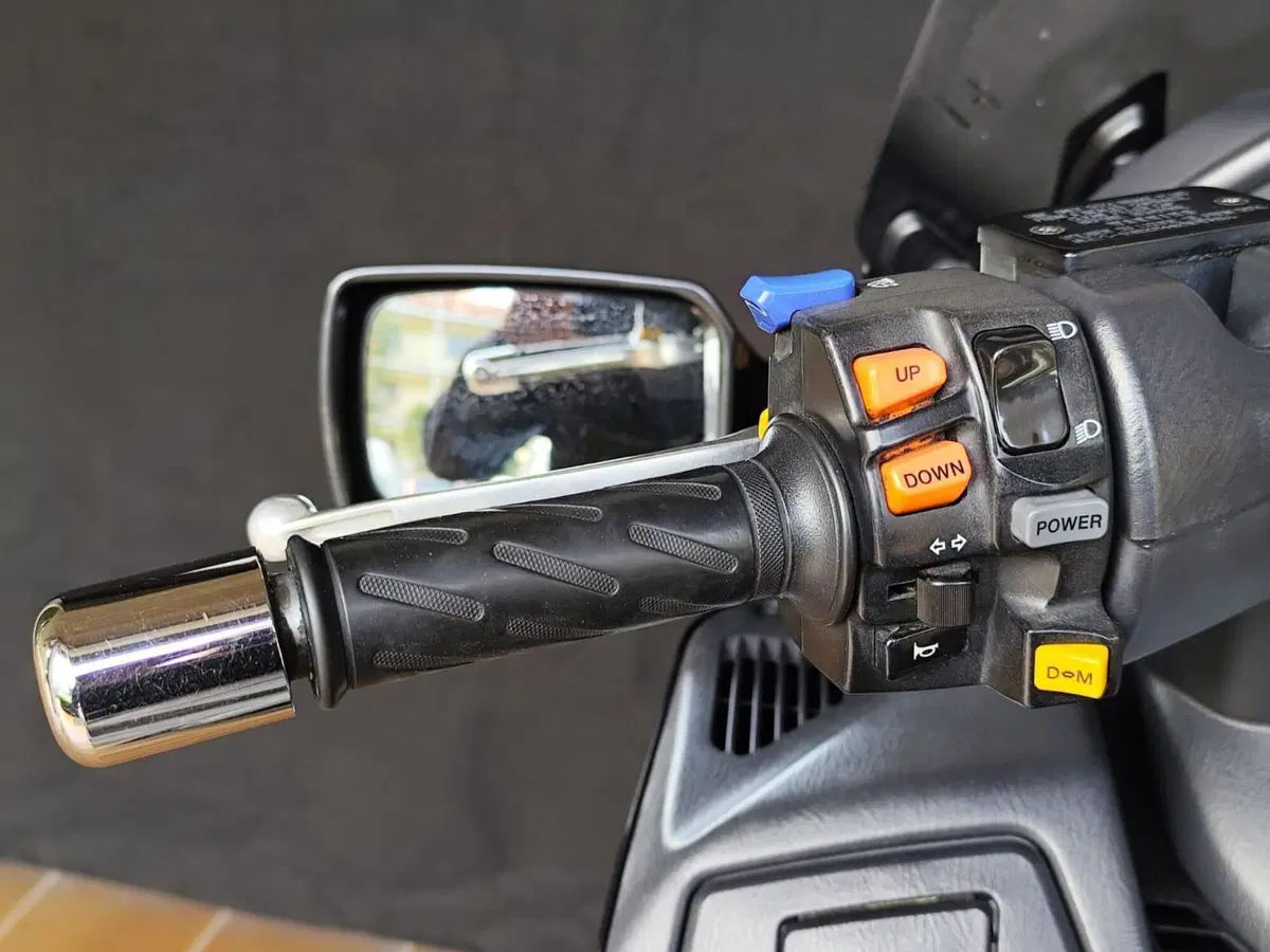 Suzuki Burgman AN 650 Executive (2004 - 06) (11)