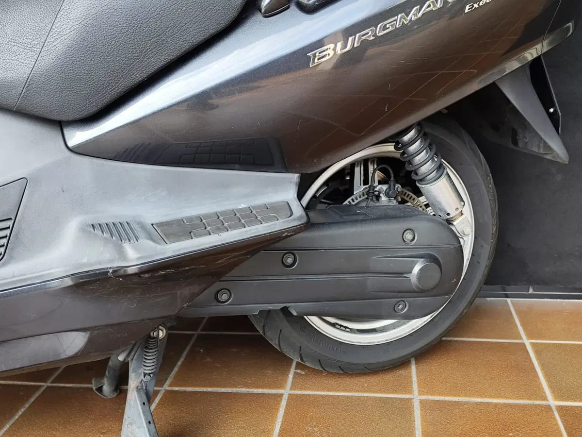 Suzuki Burgman AN 650 Executive (2004 - 06) (19)