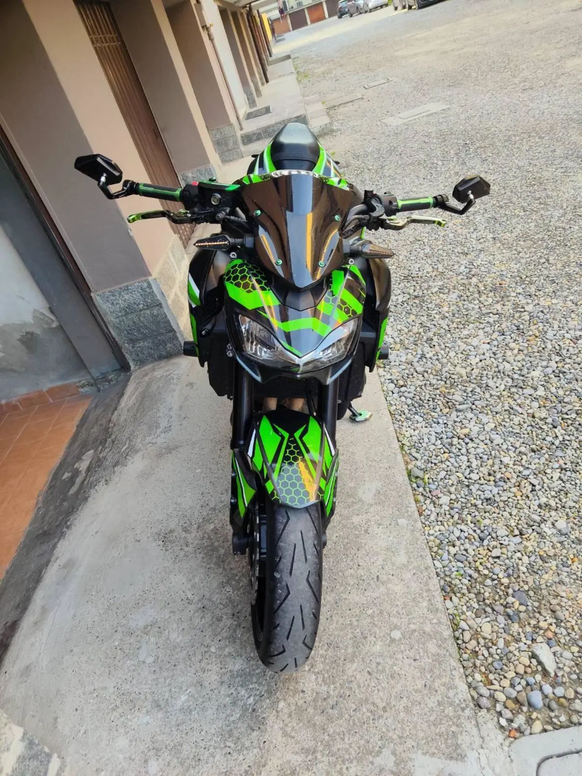 Kawasaki Z 900 (2017 - 18) (3)