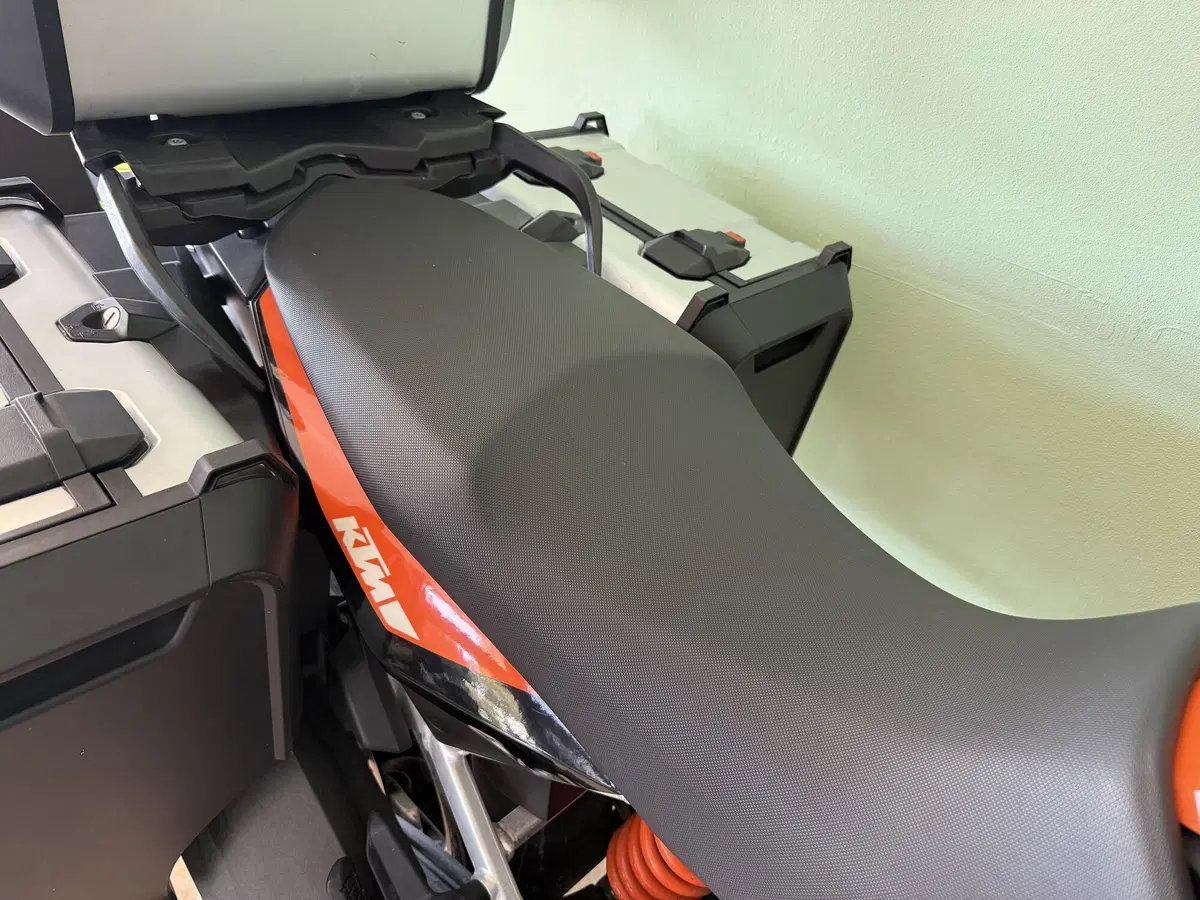 KTM 1050 Adventure (2015 - 16) (10)