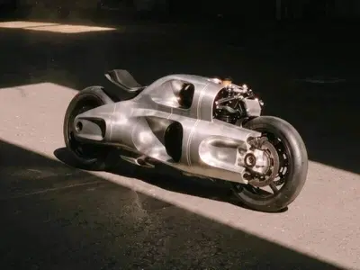 REV-1, il concept a idrogeno da 612 cavalli che viene dal futuro (e dal passato)