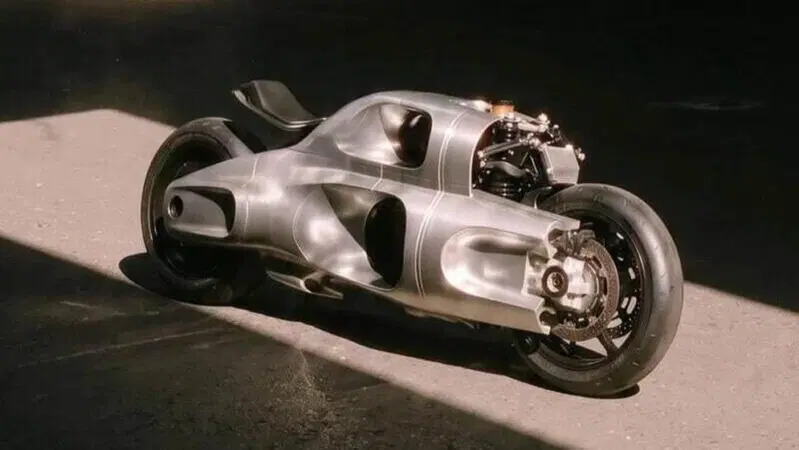 REV-1, il concept a idrogeno da 612 cavalli che viene dal futuro (e dal passato)