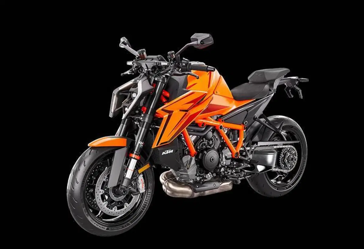 KTM 1390 Super Duke R (2024 - 26) (3)