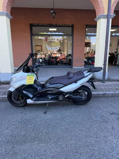 Yamaha T-Max 500 White Max (2010 - 11) usata