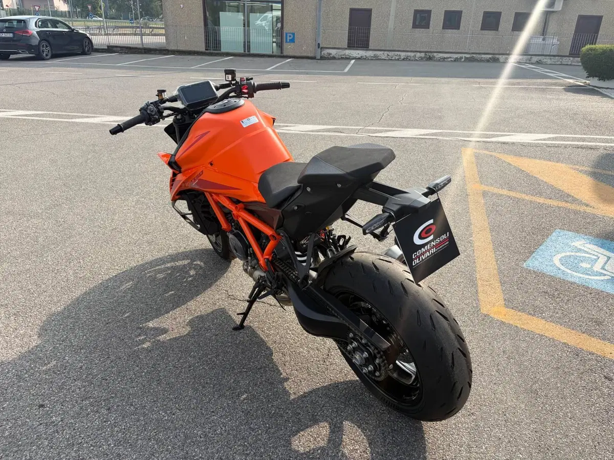 KTM 1390 Super Duke R (2024 - 26) (8)