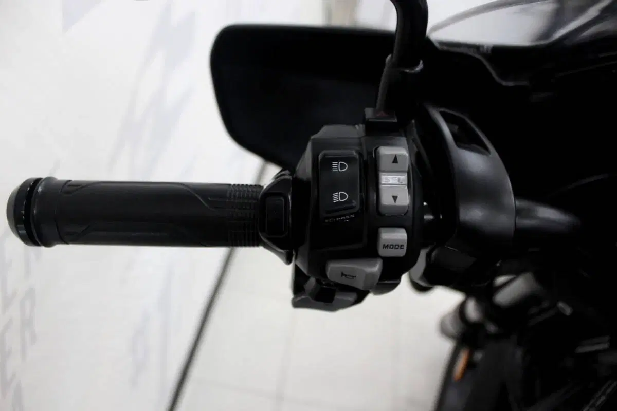 Honda CMX 1100 Rebel T DCT (2025 - 26) (7)
