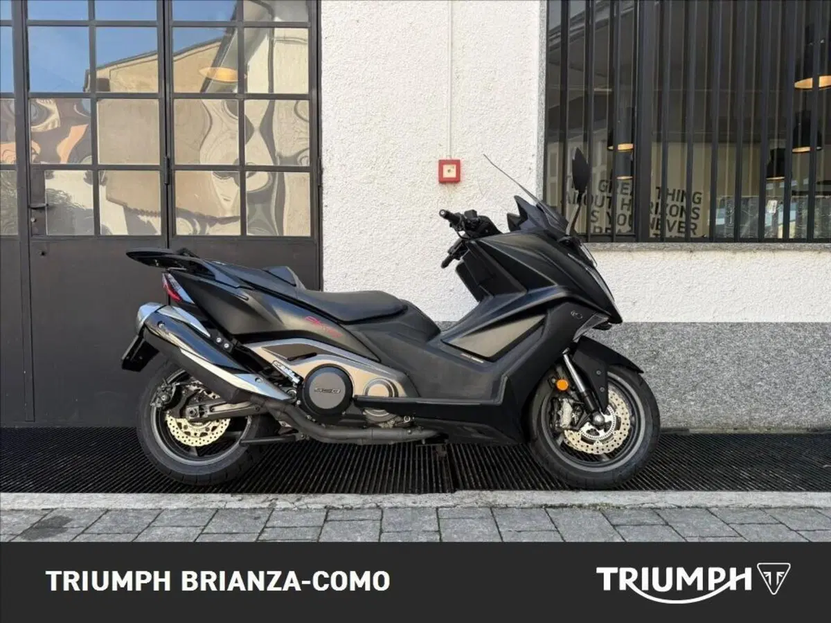 Kymco AK 550 ETS (2021 - 26)
