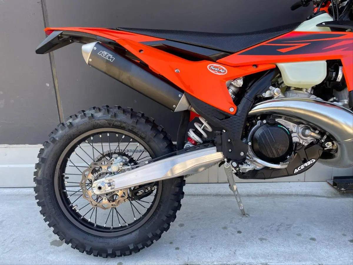 KTM 300 EXC (2027) (4)