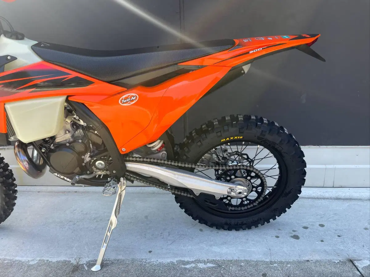 KTM 300 EXC (2027) (5)