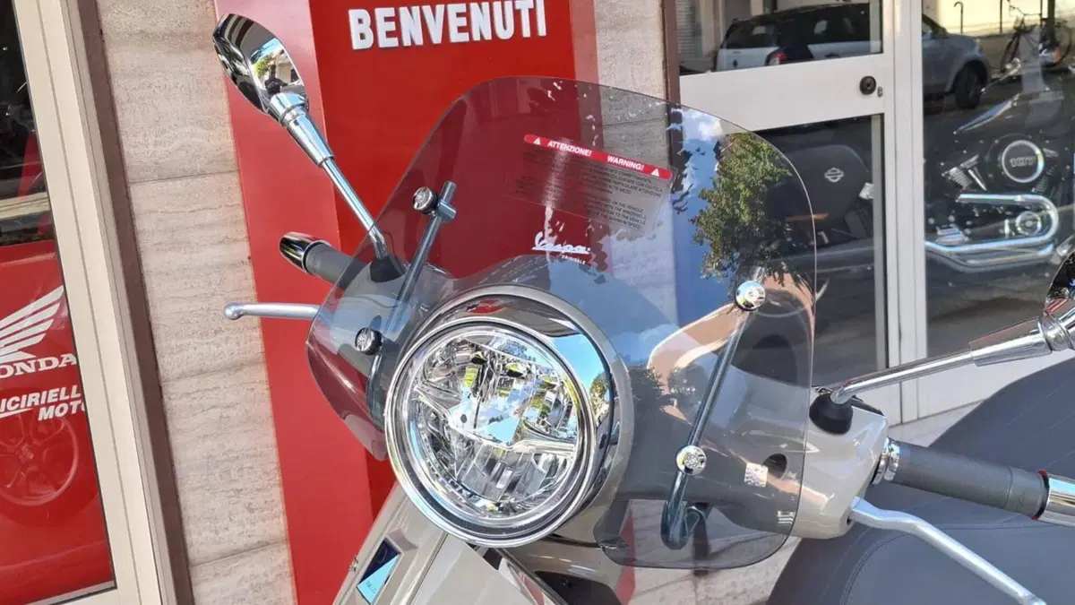 Vespa GTS 310 (2025 - 26) (4)