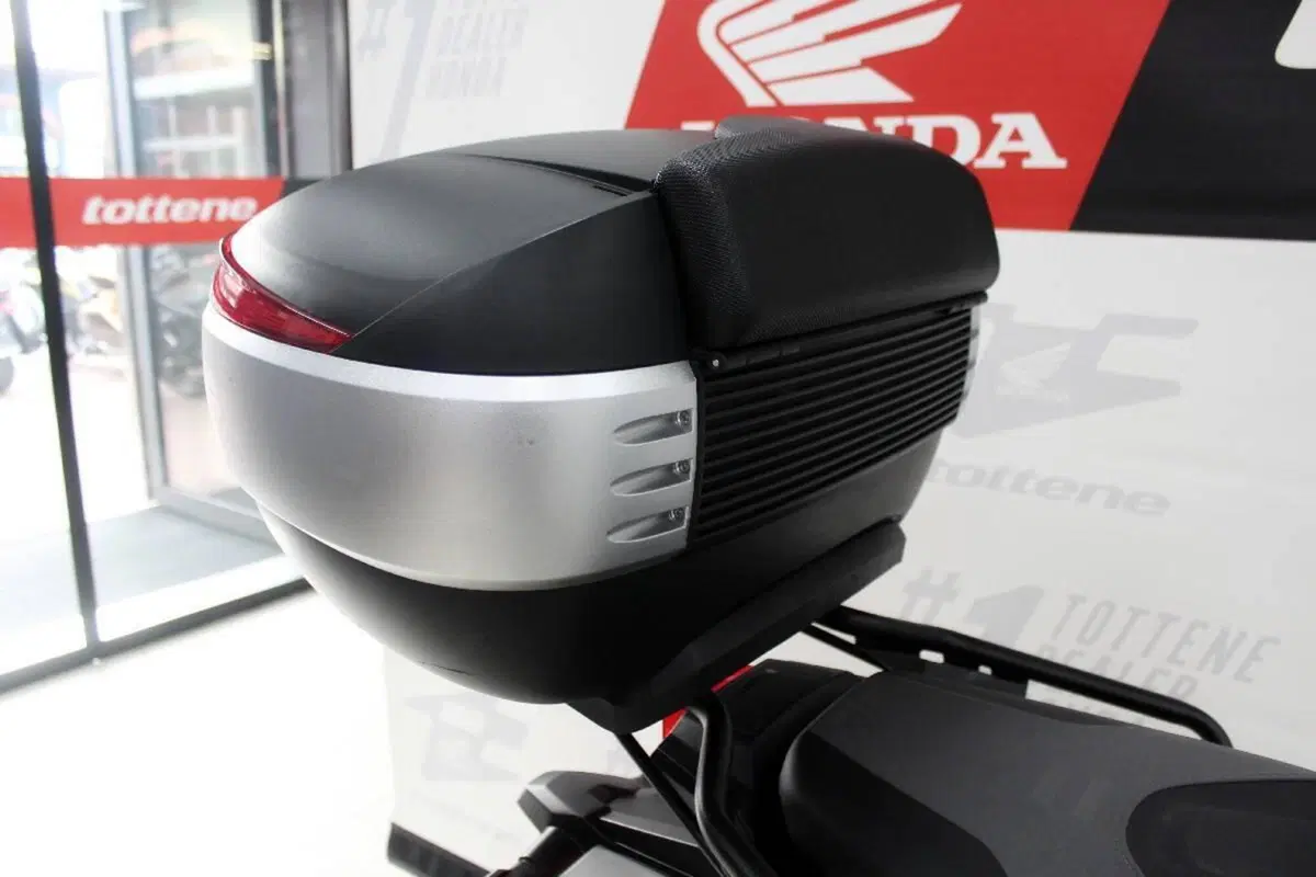 Honda X-ADV 750 (2025 - 27) (6)