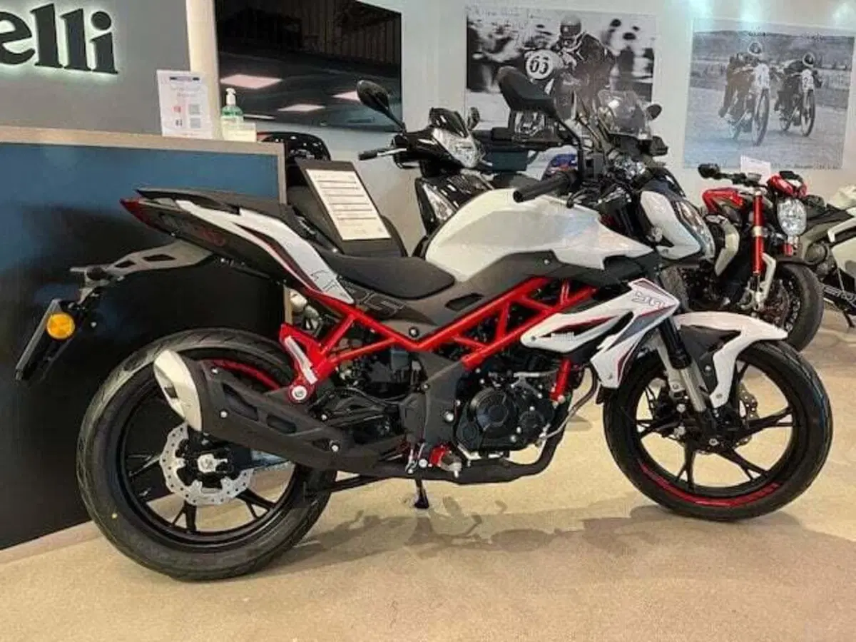 Benelli BN 125 (2021 - 25)