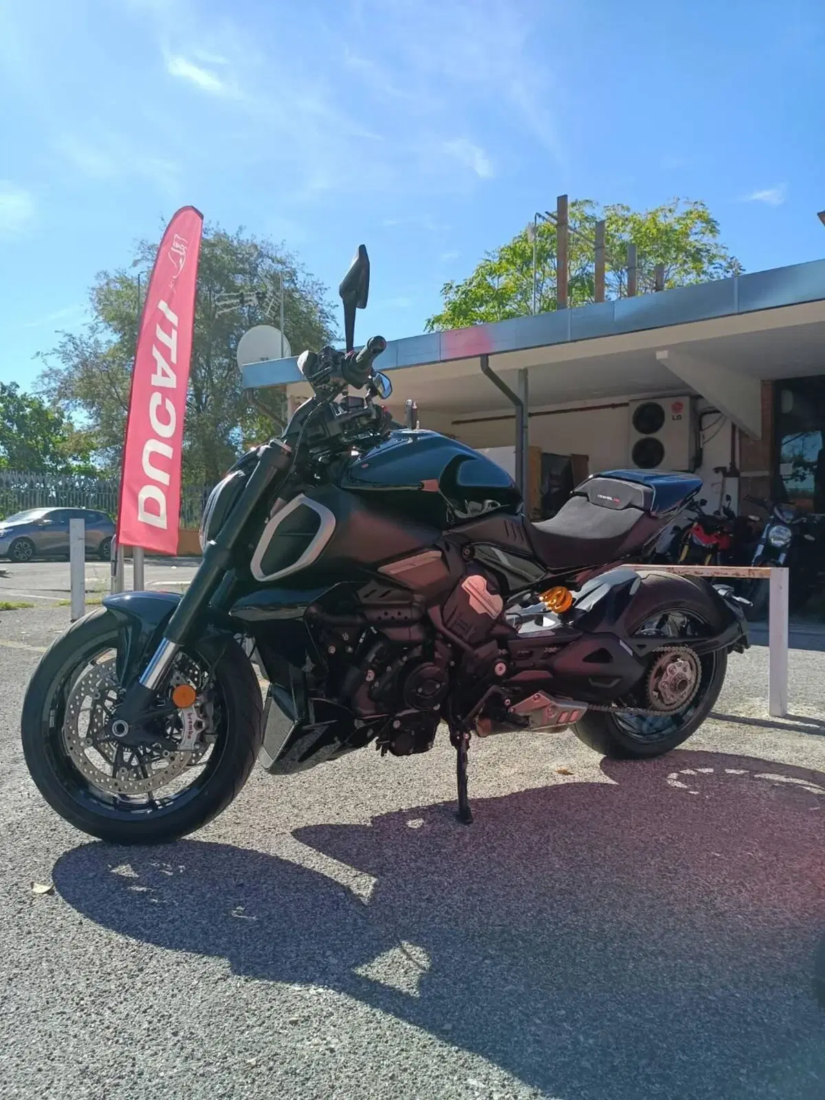 Ducati Diavel V4 (2023 - 26) (4)