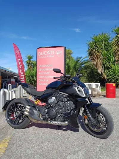 Ducati Diavel V4 (2023 - 26) usata
