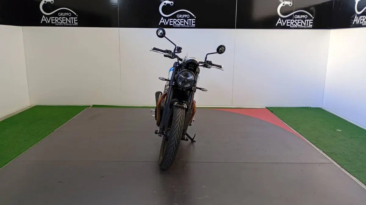 Triumph Speed Twin 900 (2025 - 26) (5)