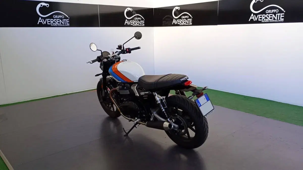 Triumph Speed Twin 900 (2025 - 26) (11)
