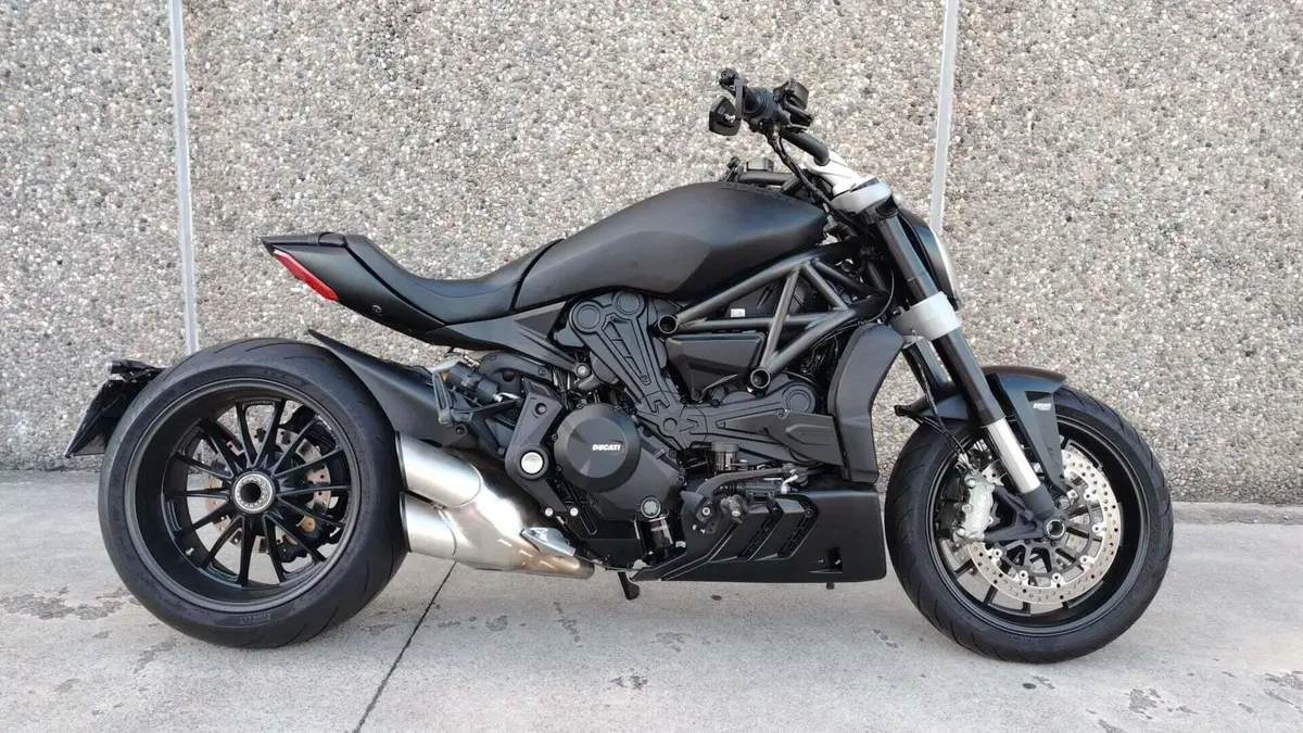 Ducati XDiavel 1262 Dark (2021 - 24)