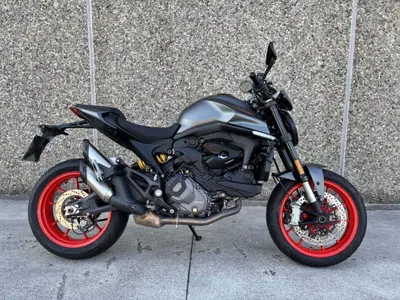 Ducati Monster 937 (2021 - 25) usata