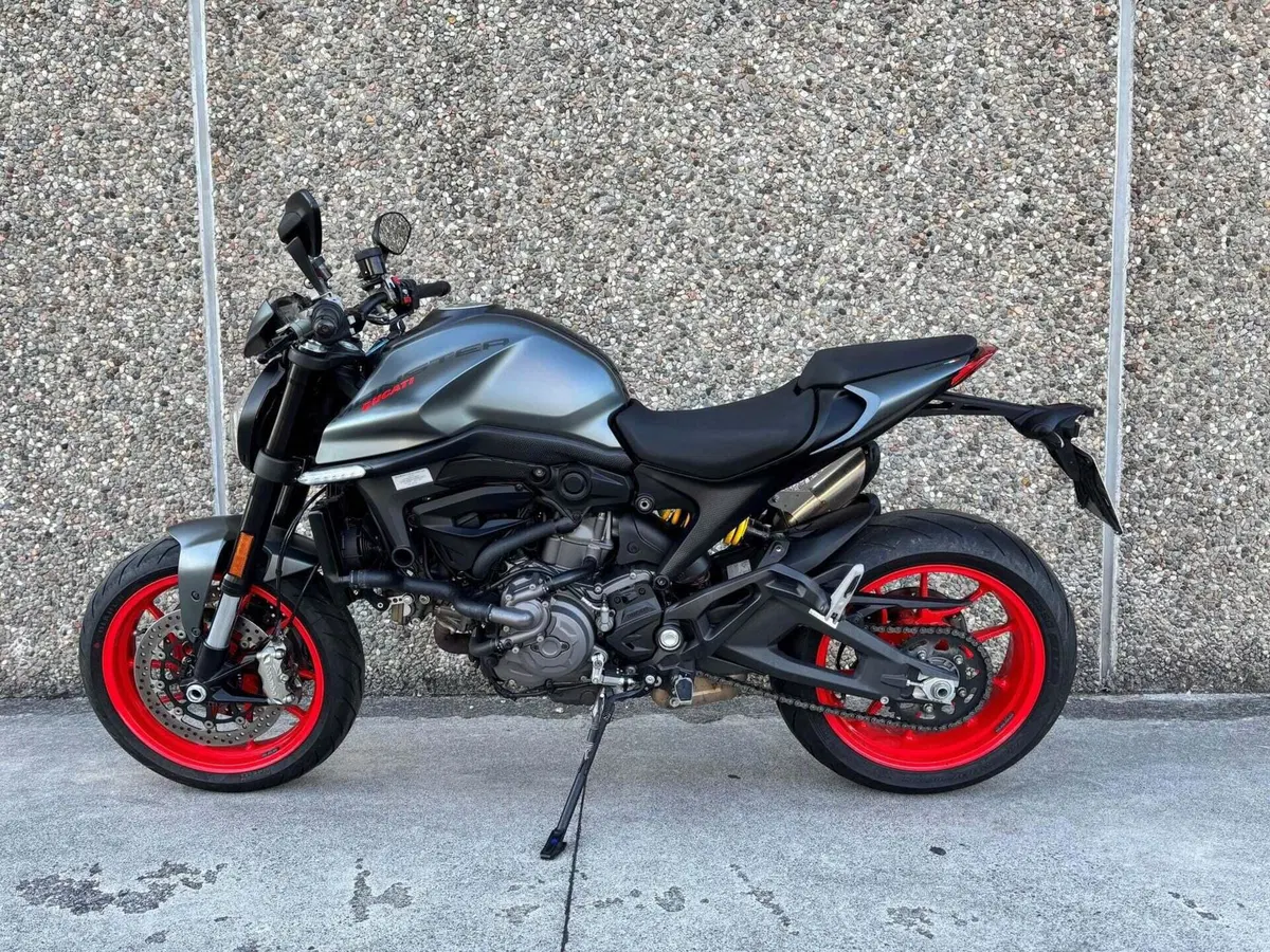Ducati Monster 937 (2021 - 25) (2)