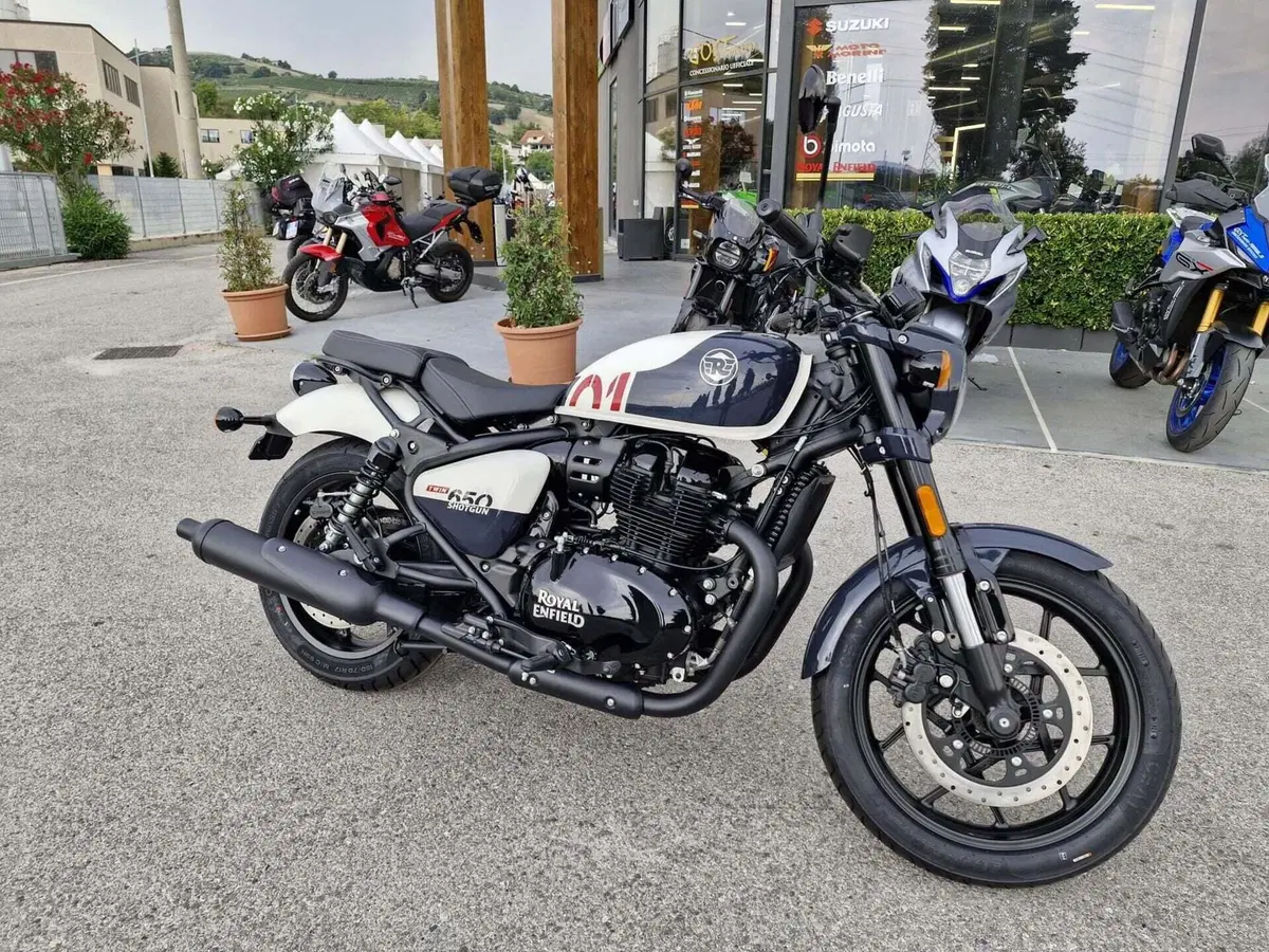 Royal Enfield Shotgun 650 (2024 - 26) (3)