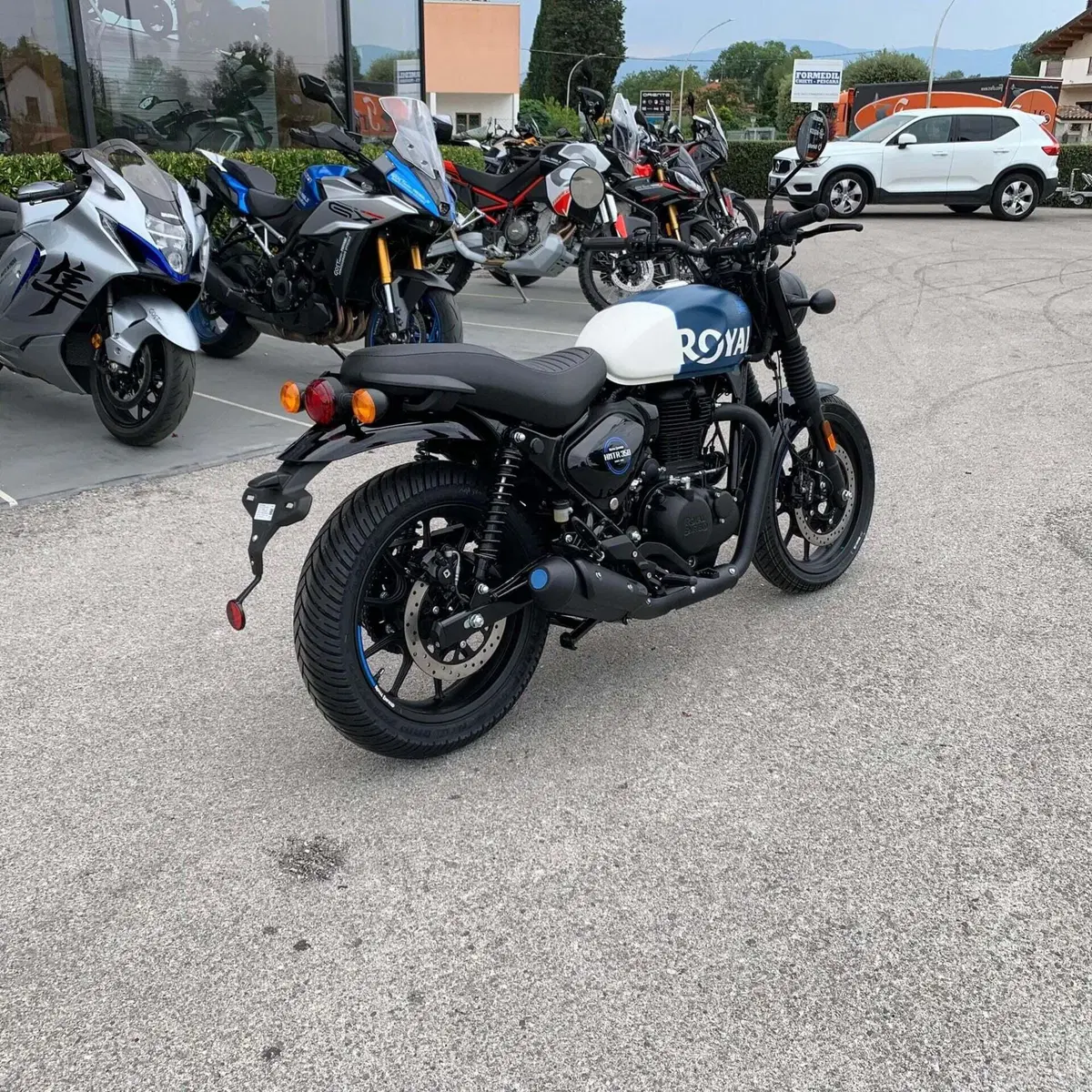 Royal Enfield HNTR 350 (2022 - 26) (6)