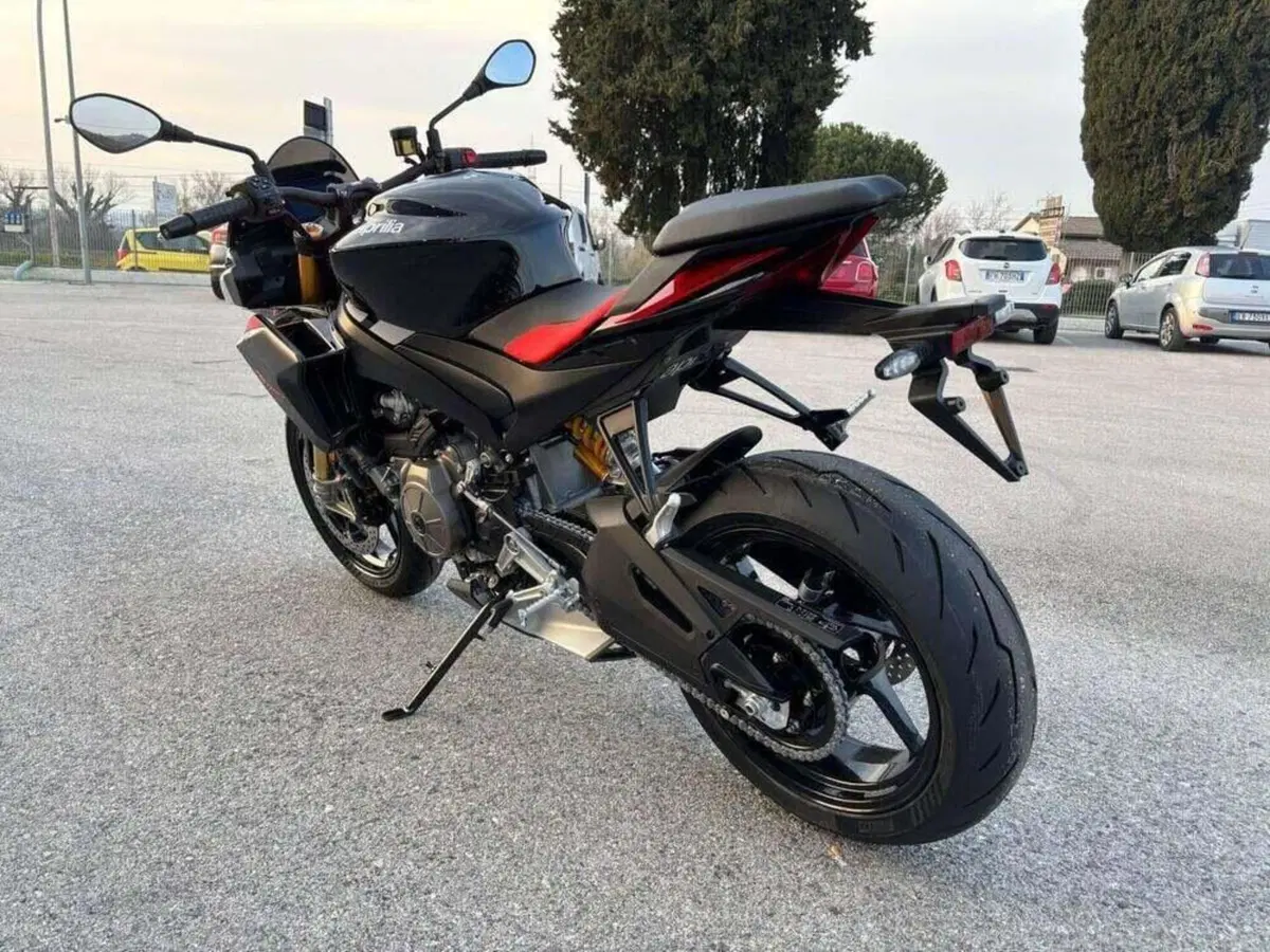 Aprilia Tuono 660 Factory (2025 - 26) (4)