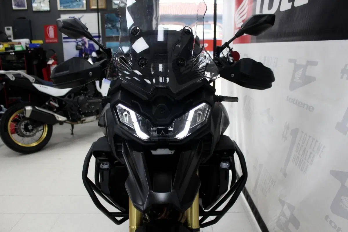 Voge Valico 900DSX (2024 - 26) (4)
