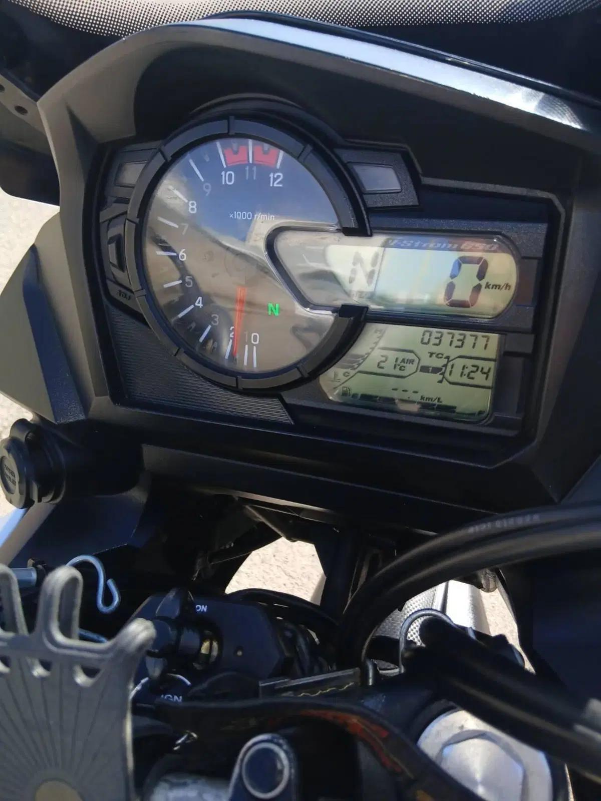 Suzuki V-Strom 650 ABS (2017 - 20) (2)