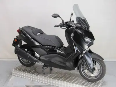 Yamaha X-Max 300 Tech Max (2021 - 24) usata