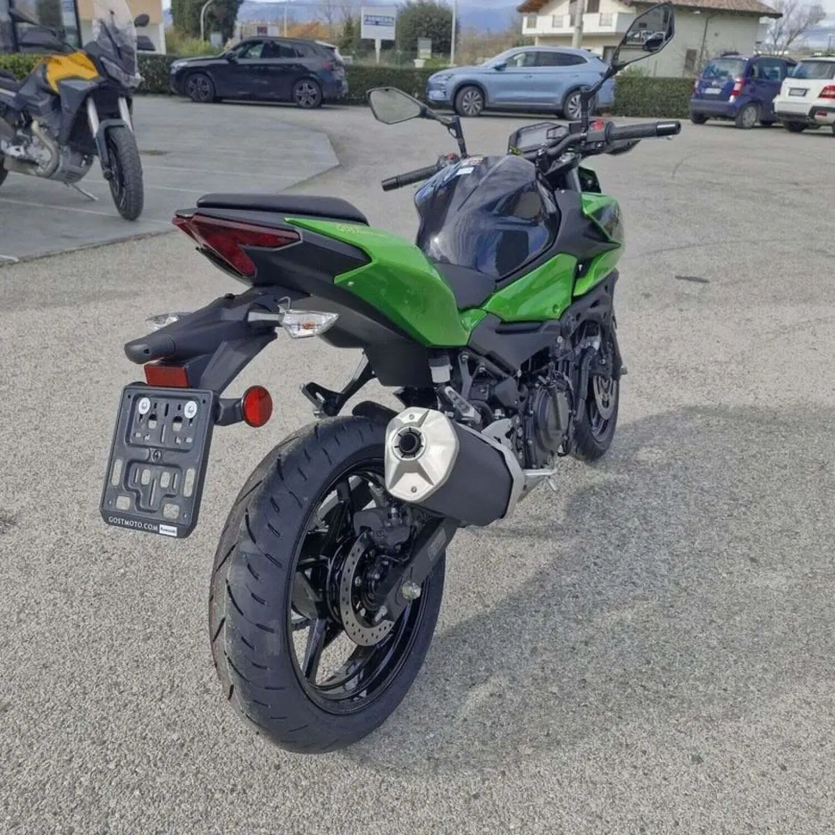 Kawasaki Z 500 (2024 - 27) (9)