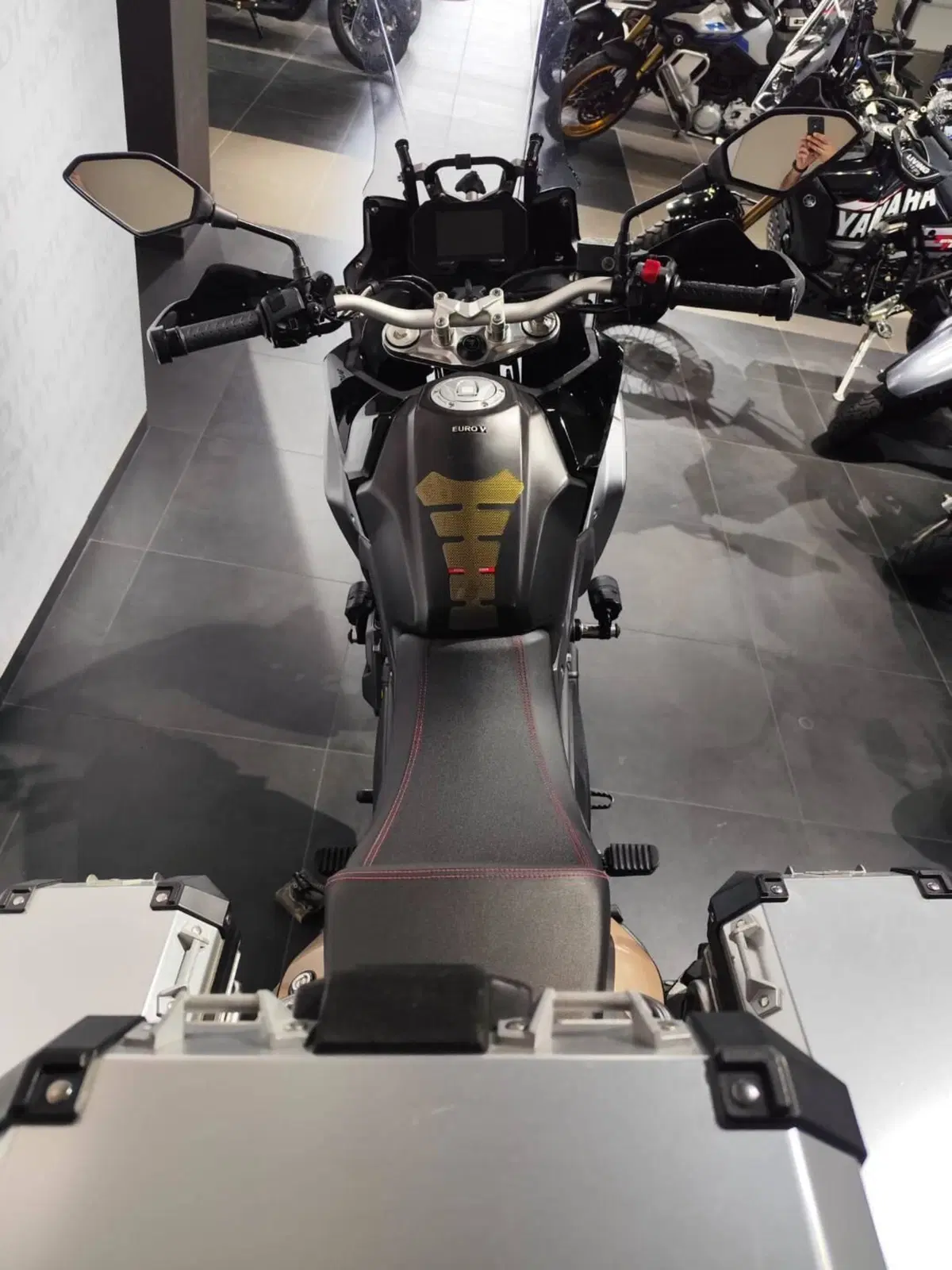 Voge Valico 650DSX (2021 - 24) (7)