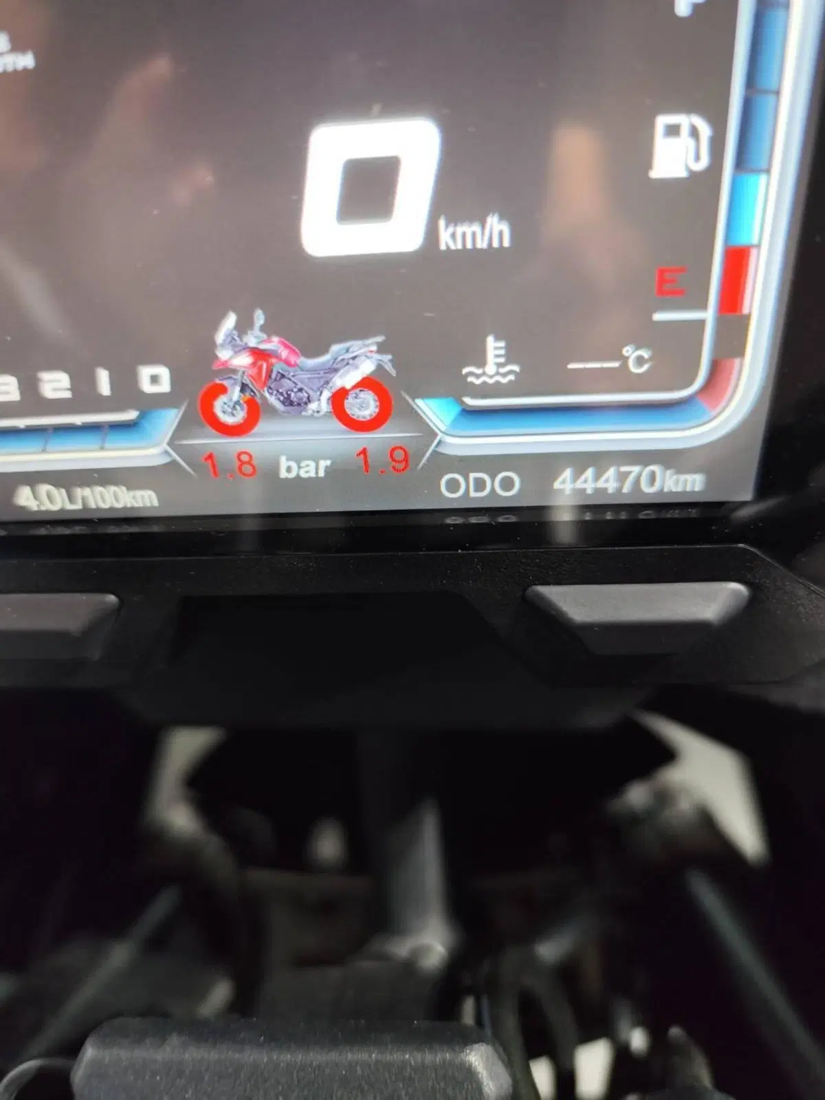 Voge Valico 650DSX (2021 - 24) (8)