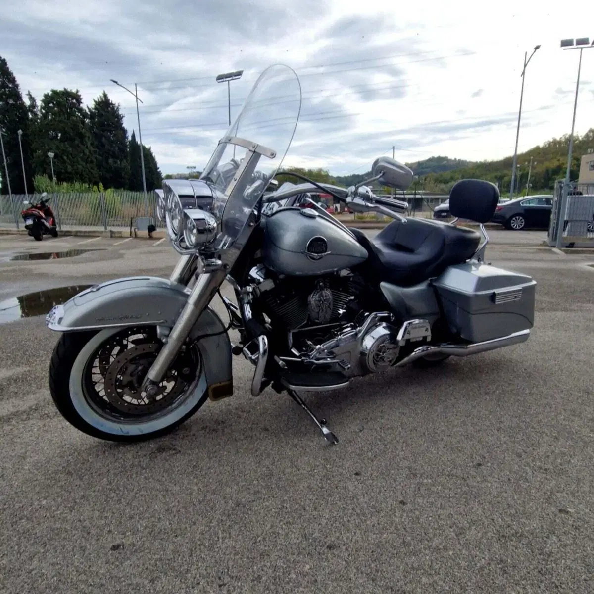 Harley-Davidson 103 Road King Classic (2011 - 13) - FLHRC (4)