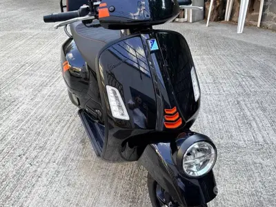 Vespa GTS 300 (2023 - 24) usata