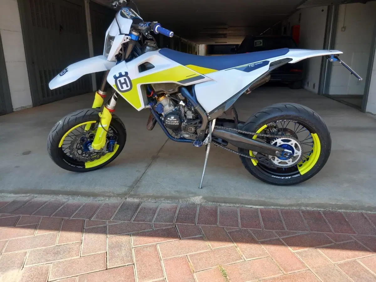 Husqvarna TC 125 (2022) (6)