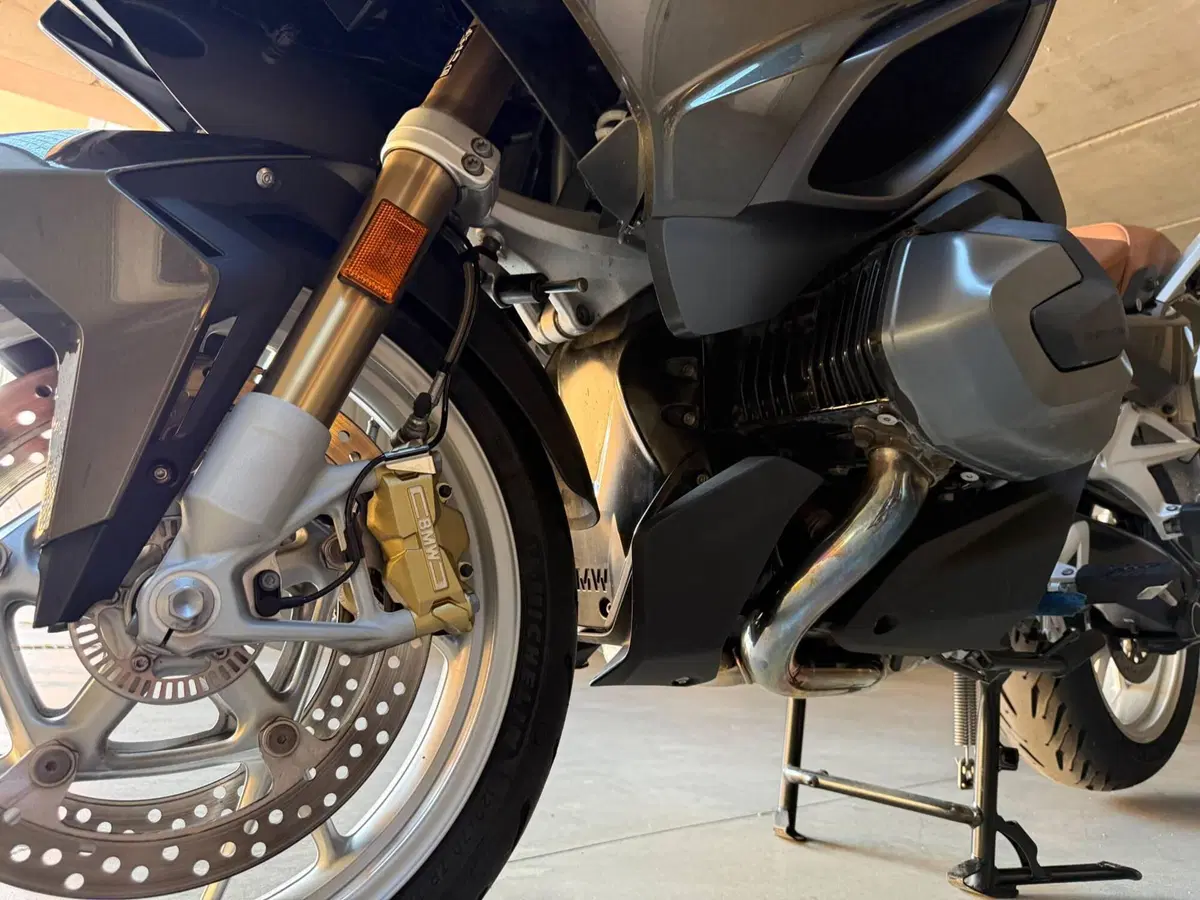 Bmw R 1250 RT (2021 - 25) (8)