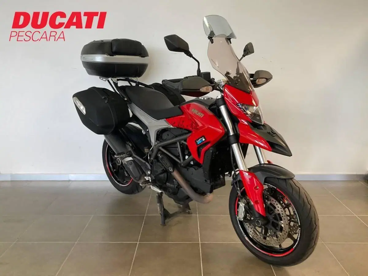 Ducati Hyperstrada 821 (2013 - 15) (2)