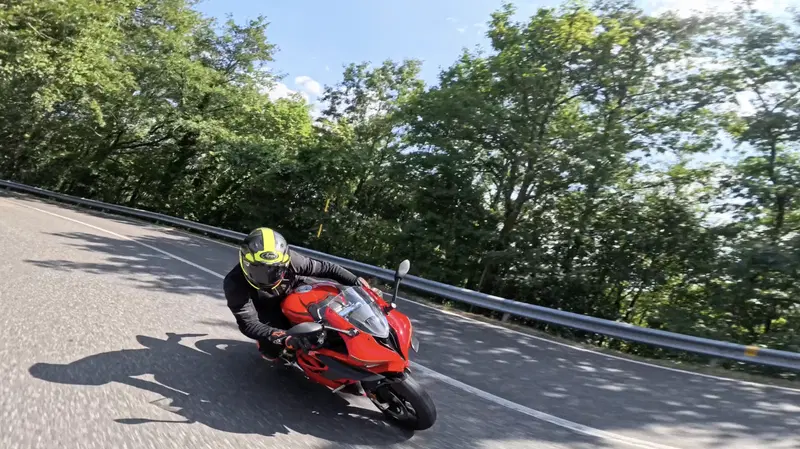 I guard rail oggi sono pericolosi per i motociclisti