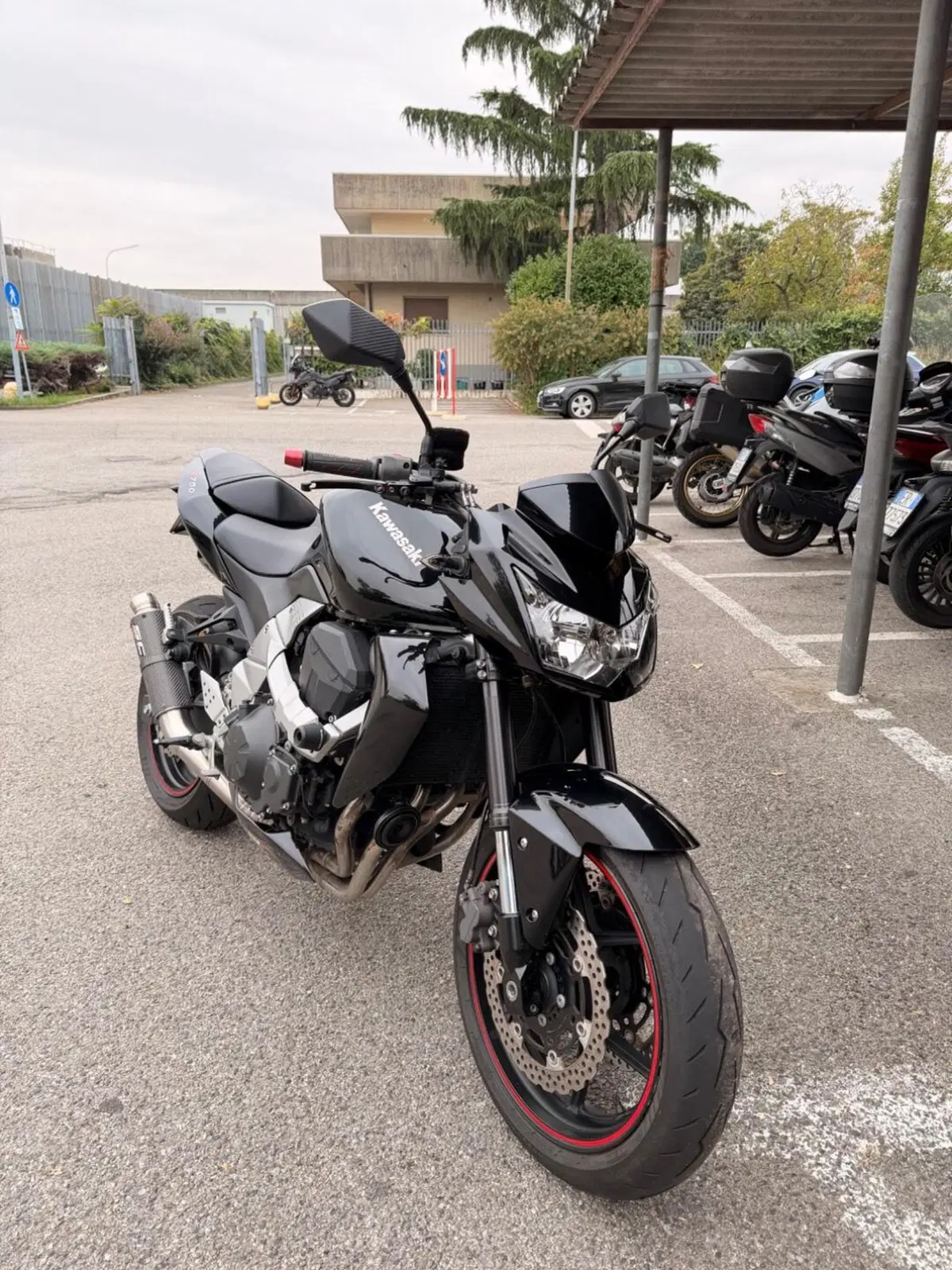 Kawasaki Z 750 (2007 - 14) (4)