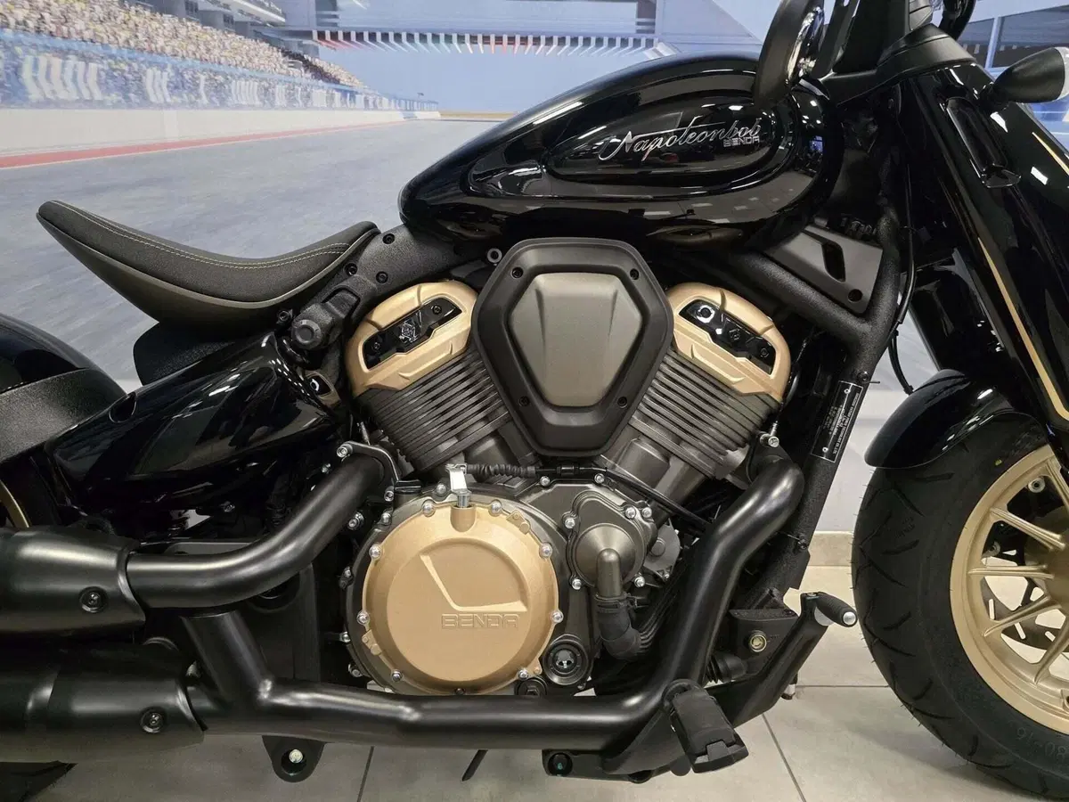Benda Motorcycles Napoleon Bob 500 (2024 - 26) (15)