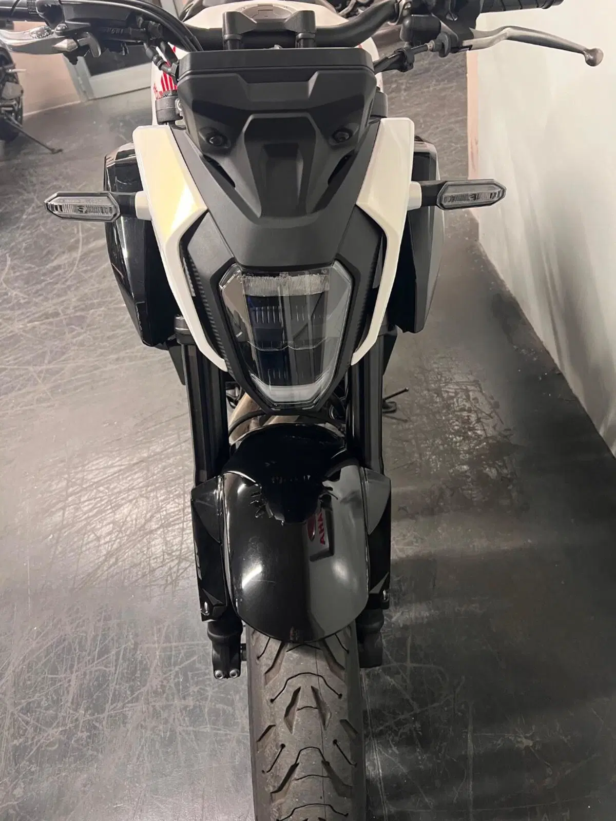 Honda CB 500 Hornet (2024 - 25) (3)