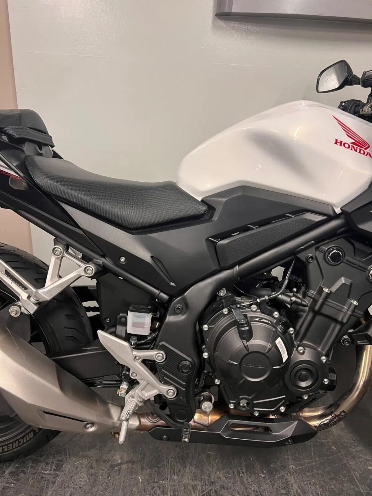 Honda CB 500 Hornet (2024 - 25) (6)
