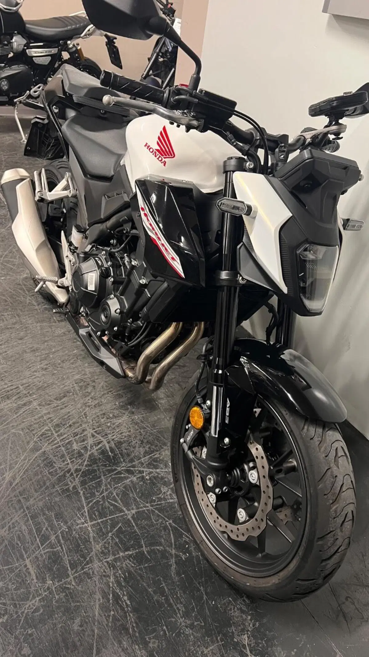 Honda CB 500 Hornet (2024 - 25) (11)