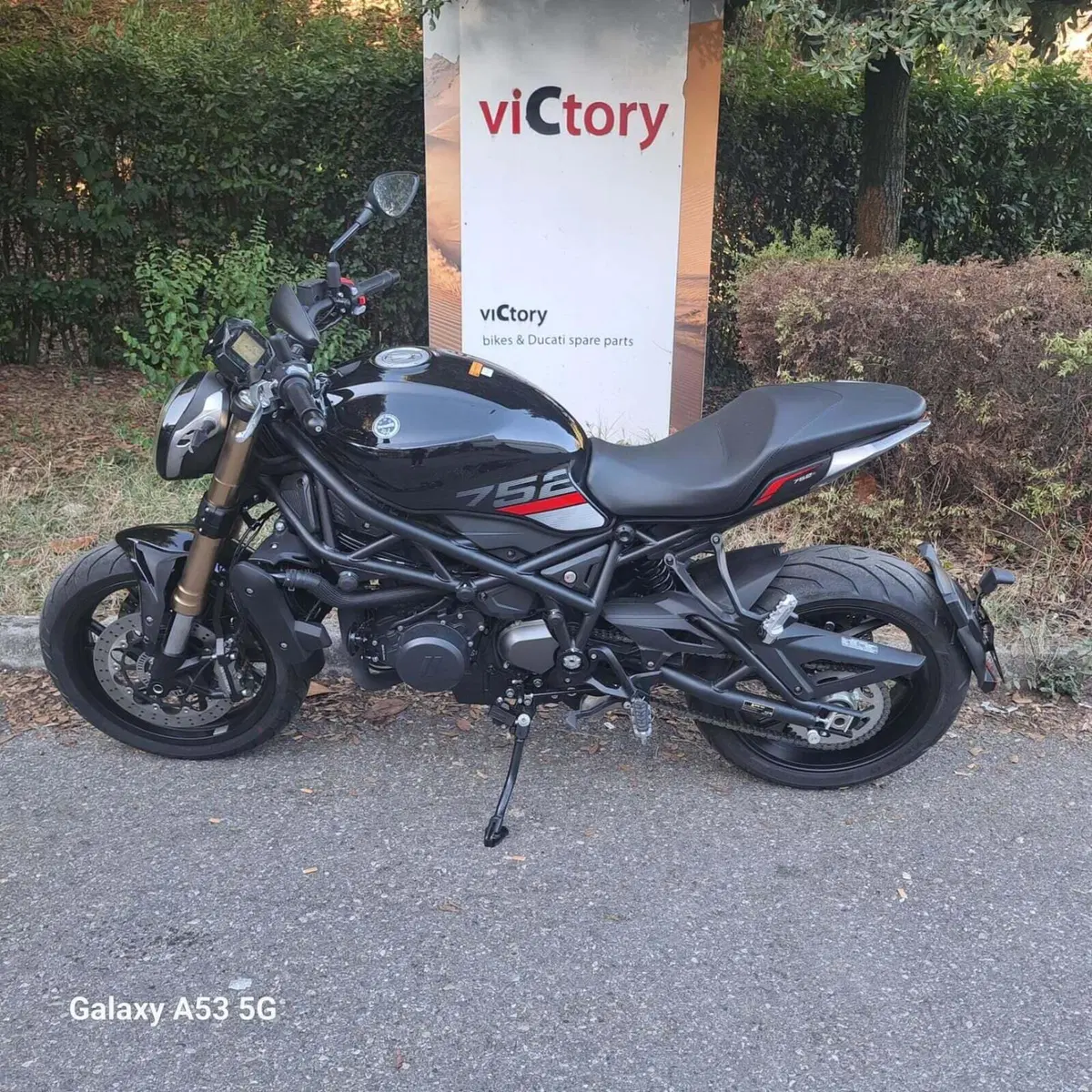 Benelli 752 S (2022 - 25) (2)