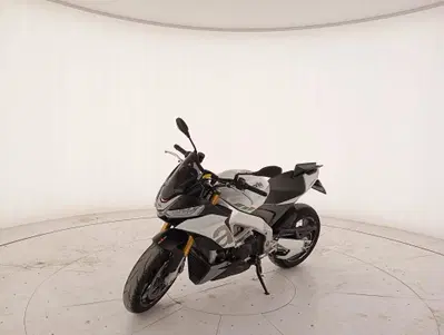Aprilia Tuono V4 (2021 - 24) usata