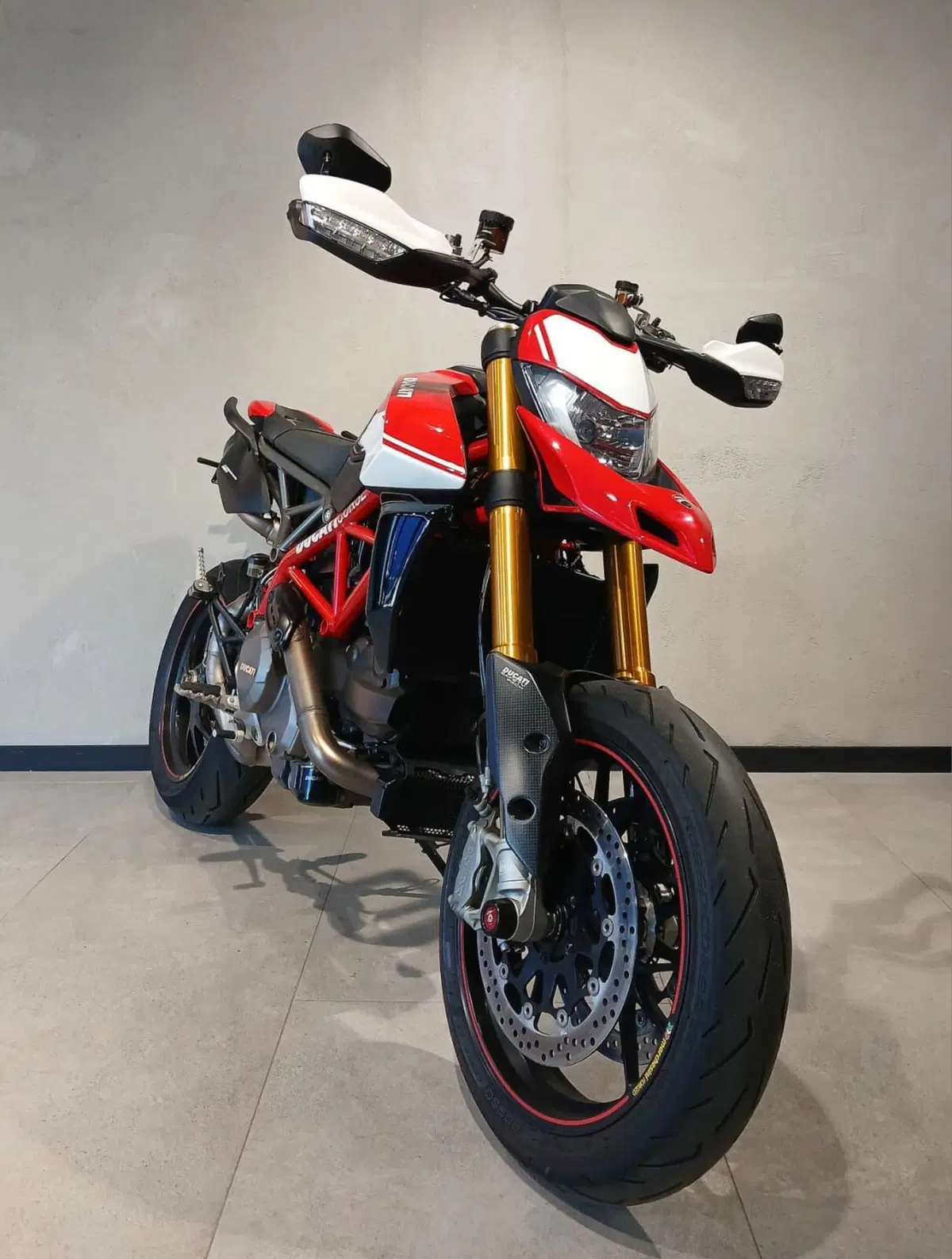 Ducati Hypermotard 950 SP (2019 - 20) (2)