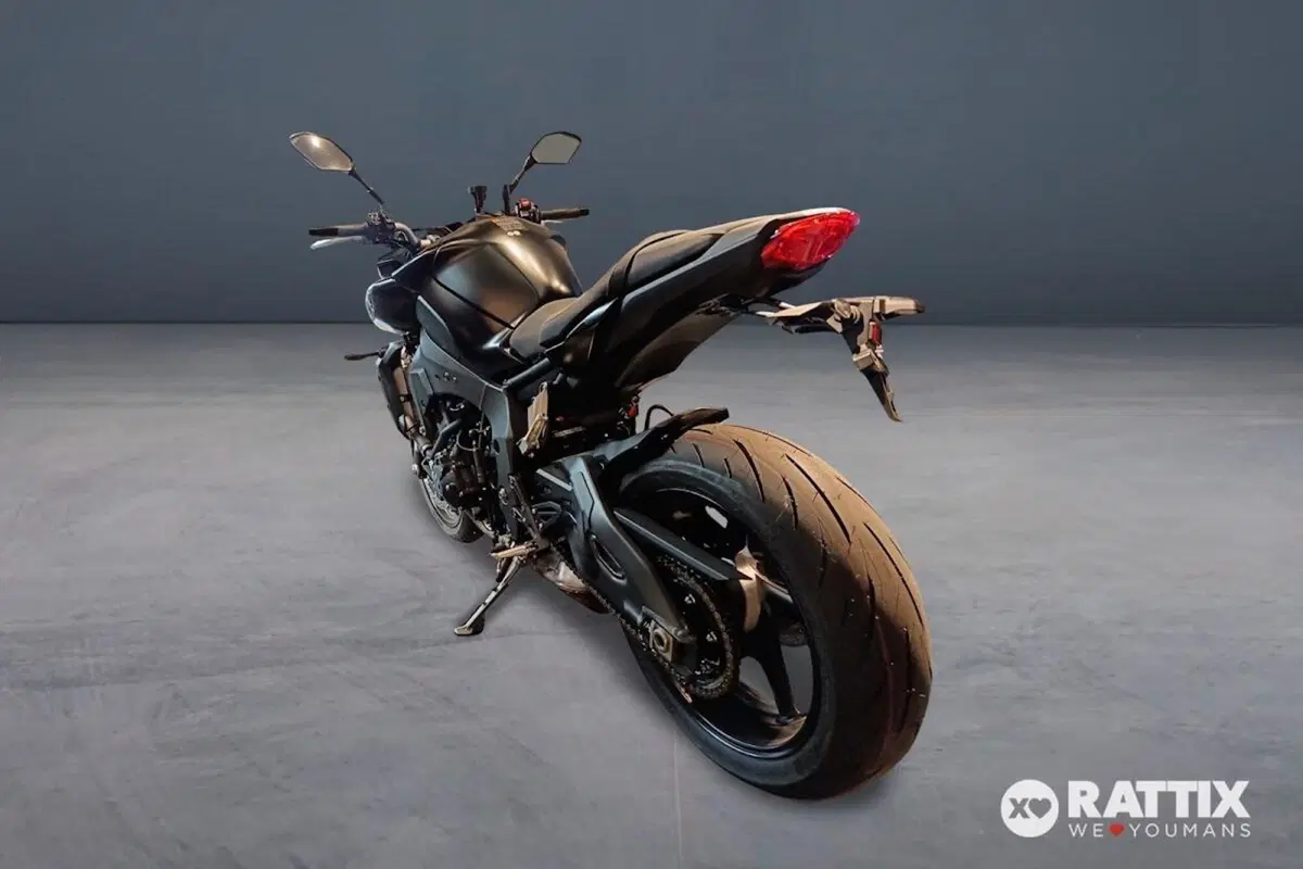 Yamaha MT-10 (2022 - 26) (2)